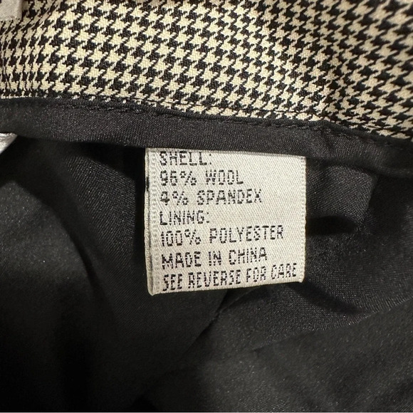Talbots Petites size 10P 96% wool houndstooth wide leg pants, lined - Picture 4 of 8